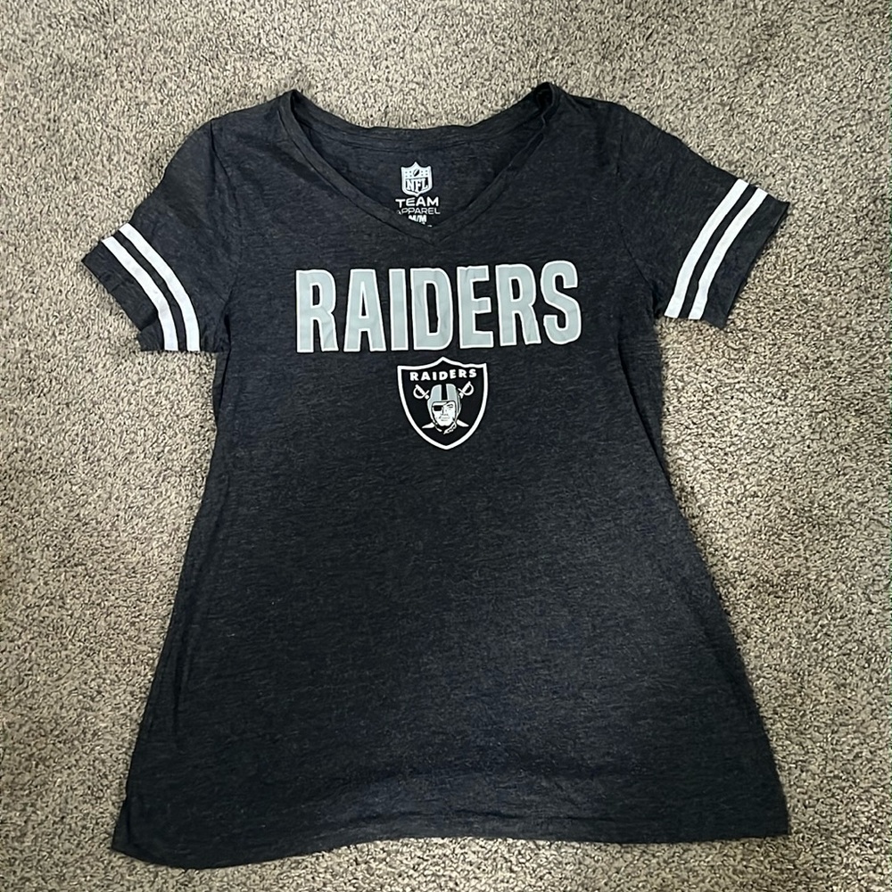 Las Vegas Raiders women’s tee